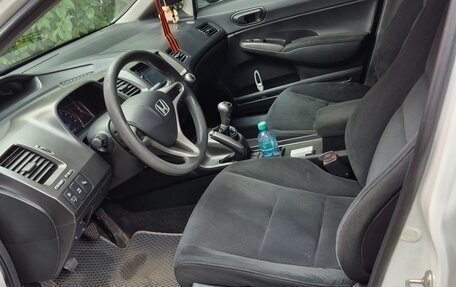 Honda Civic VIII, 2009 год, 800 000 рублей, 17 фотография