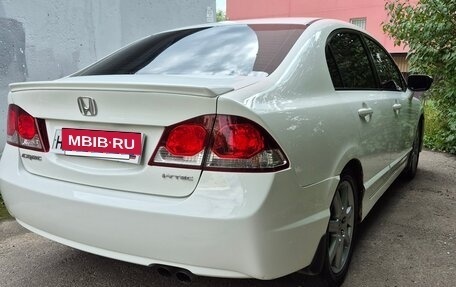 Honda Civic VIII, 2009 год, 800 000 рублей, 10 фотография