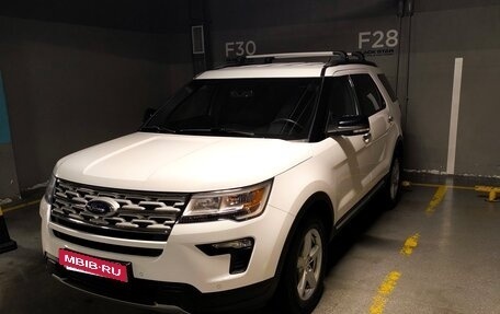 Ford Explorer VI, 2018 год, 2 950 000 рублей, 2 фотография
