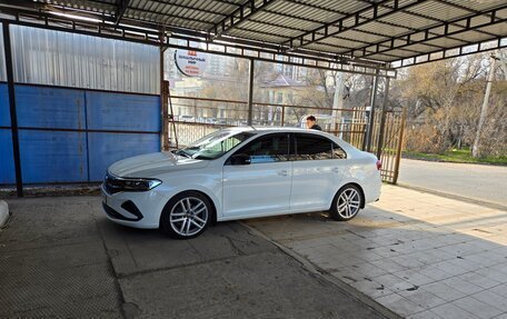 Volkswagen Polo VI (EU Market), 2021 год, 2 200 000 рублей, 10 фотография