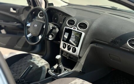 Ford Focus II рестайлинг, 2006 год, 190 000 рублей, 6 фотография