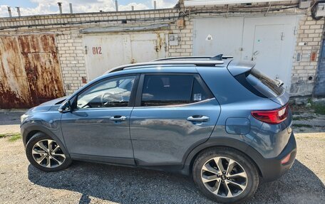 KIA Stonic, 2018 год, 1 880 000 рублей, 5 фотография