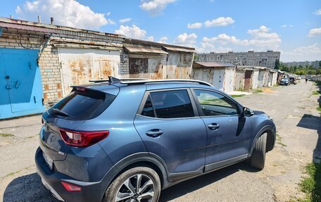 KIA Stonic, 2018 год, 1 880 000 рублей, 10 фотография