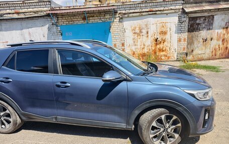 KIA Stonic, 2018 год, 1 880 000 рублей, 11 фотография