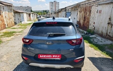 KIA Stonic, 2018 год, 1 880 000 рублей, 9 фотография