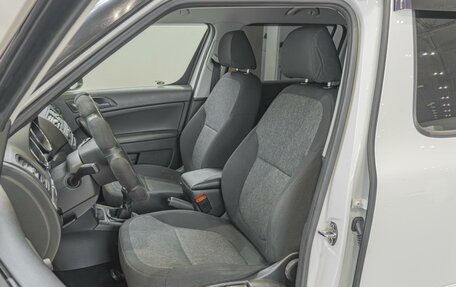 Skoda Yeti I рестайлинг, 2014 год, 899 000 рублей, 10 фотография