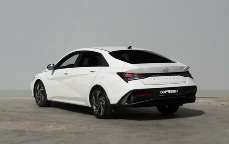 Hyundai Elantra, 2023 год, 2 430 000 рублей, 2 фотография