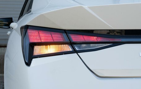 Hyundai Elantra, 2023 год, 2 430 000 рублей, 11 фотография