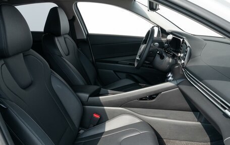 Hyundai Elantra, 2023 год, 2 430 000 рублей, 19 фотография