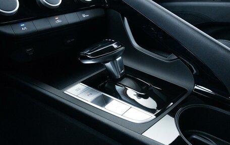 Hyundai Elantra, 2023 год, 2 430 000 рублей, 20 фотография