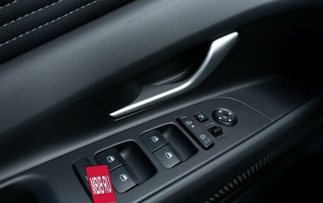Hyundai Elantra, 2023 год, 2 430 000 рублей, 28 фотография