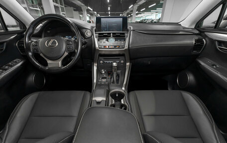 Lexus NX I, 2018 год, 3 490 000 рублей, 8 фотография