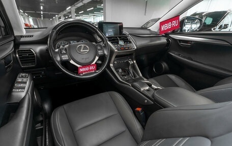 Lexus NX I, 2018 год, 3 490 000 рублей, 7 фотография