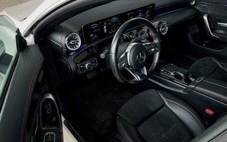 Mercedes-Benz CLA, 2020 год, 2 890 000 рублей, 9 фотография