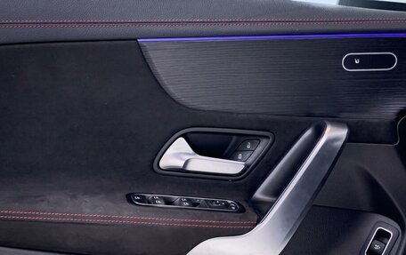 Mercedes-Benz CLA, 2020 год, 2 890 000 рублей, 12 фотография