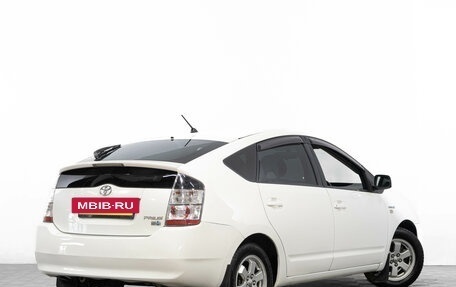 Toyota Prius, 2007 год, 689 000 рублей, 5 фотография