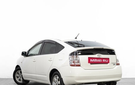Toyota Prius, 2007 год, 689 000 рублей, 7 фотография
