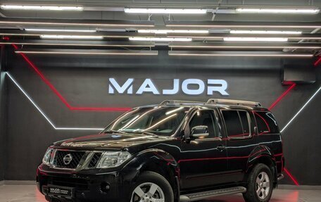 Nissan Pathfinder, 2012 год, 2 200 000 рублей, 1 фотография
