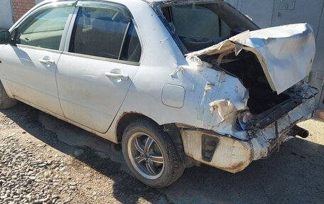 Mitsubishi Lancer IX, 2001 год, 130 000 рублей, 4 фотография