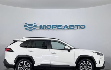Toyota RAV4, 2021 год, 3 690 000 рублей, 4 фотография