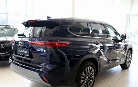 Toyota Highlander, 2026 год, 5 950 000 рублей, 8 фотография