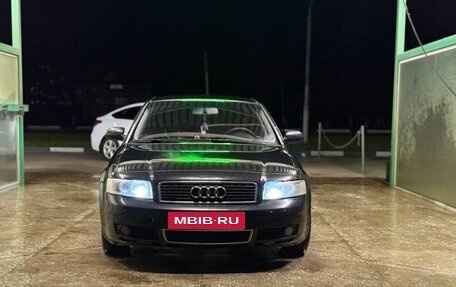 Audi A4, 2003 год, 550 000 рублей, 2 фотография