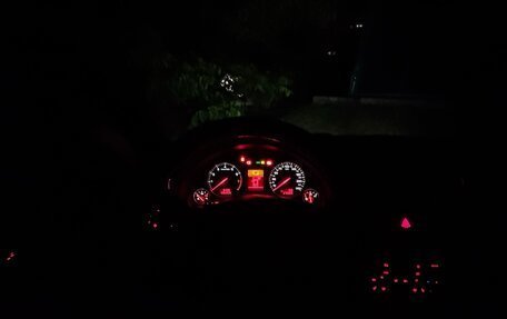Audi A4, 2003 год, 550 000 рублей, 13 фотография