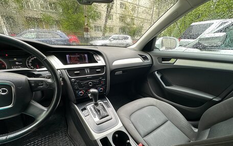 Audi A4, 2010 год, 1 300 000 рублей, 5 фотография