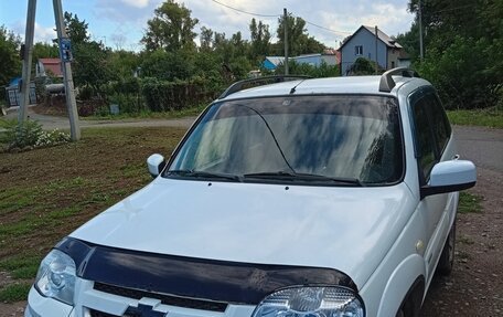 Chevrolet Niva I рестайлинг, 2012 год, 410 000 рублей, 10 фотография