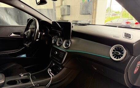Mercedes-Benz CLA, 2015 год, 1 570 000 рублей, 12 фотография