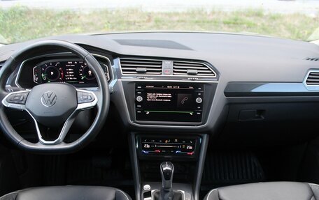 Volkswagen Tiguan II, 2021 год, 3 380 000 рублей, 9 фотография