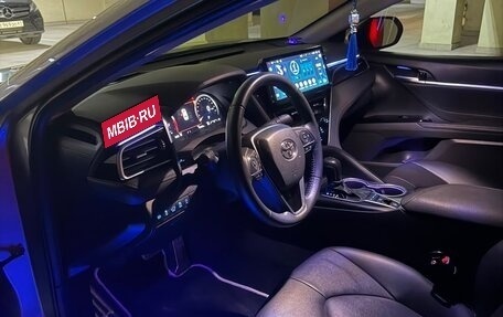 Toyota Camry, 2022 год, 3 500 000 рублей, 9 фотография