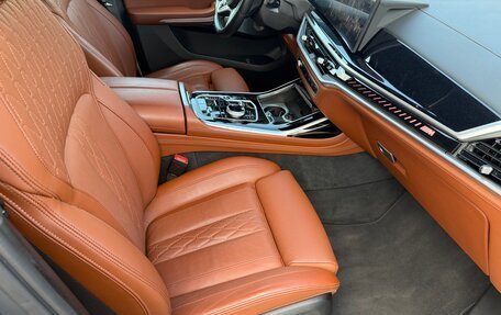 BMW X7, 2022 год, 14 700 000 рублей, 12 фотография