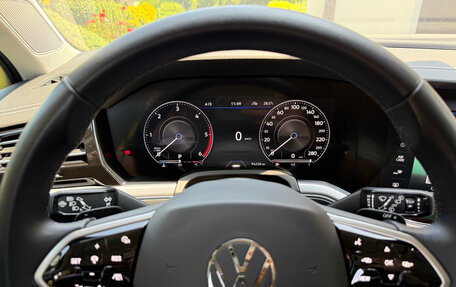 Volkswagen Touareg III, 2022 год, 6 850 000 рублей, 11 фотография