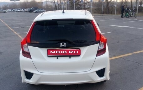 Honda Fit III, 2014 год, 950 000 рублей, 2 фотография