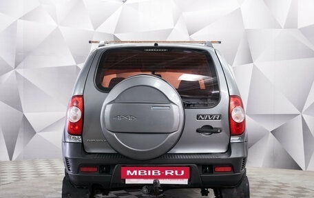Chevrolet Niva I рестайлинг, 2013 год, 550 000 рублей, 2 фотография