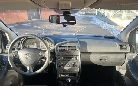 Mercedes-Benz A-Класс, 2012 год, 730 000 рублей, 5 фотография