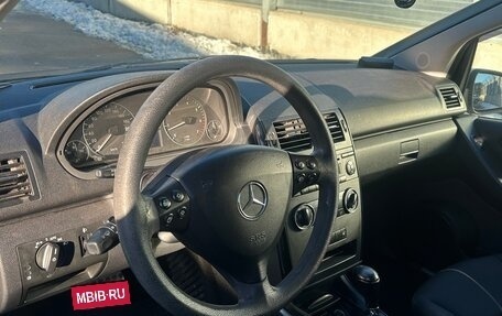 Mercedes-Benz A-Класс, 2012 год, 730 000 рублей, 6 фотография