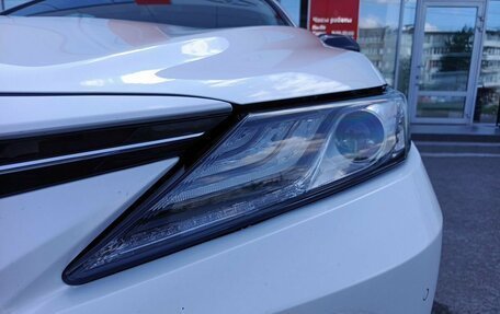 Toyota Camry, 2022 год, 3 589 000 рублей, 9 фотография