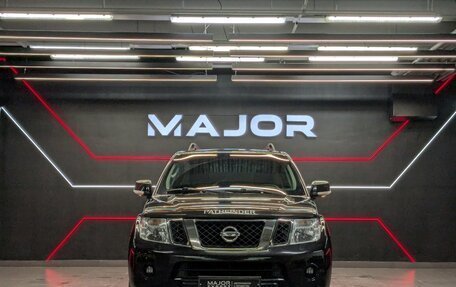 Nissan Pathfinder, 2012 год, 2 200 000 рублей, 25 фотография