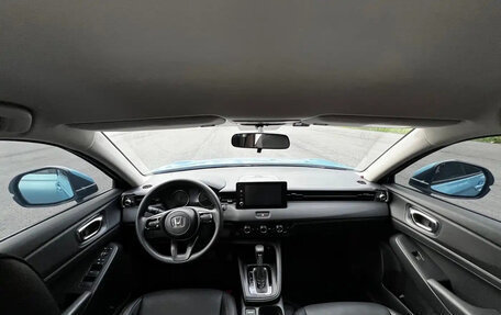 Honda Vezel, 2023 год, 1 900 000 рублей, 8 фотография