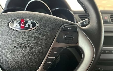 KIA Rio III рестайлинг, 2015 год, 879 000 рублей, 13 фотография