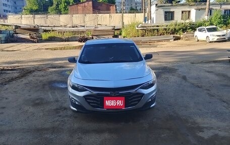 Chevrolet Malibu IX, 2019 год, 1 215 000 рублей, 2 фотография