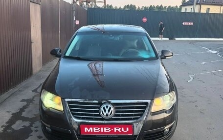 Volkswagen Passat B6, 2010 год, 600 000 рублей, 1 фотография