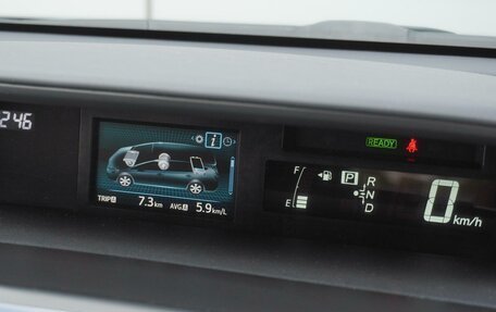Toyota Prius Alpha I (ZVW40/41), 2015 год, 1 350 000 рублей, 22 фотография