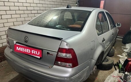 Volkswagen Bora, 2004 год, 340 000 рублей, 2 фотография