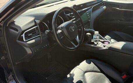 Toyota Camry, 2018 год, 2 650 000 рублей, 7 фотография