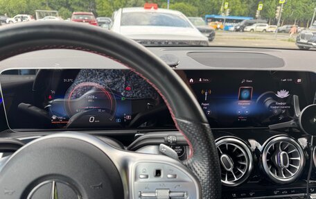 Mercedes-Benz GLB, 2020 год, 3 500 000 рублей, 3 фотография