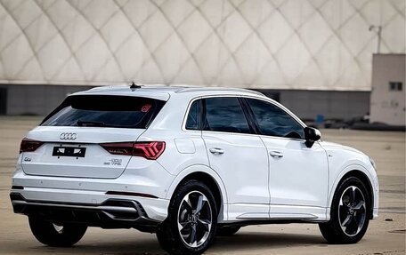 Audi Q3, 2023 год, 2 760 000 рублей, 13 фотография