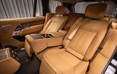 Land Rover Range Rover IV рестайлинг, 2025 год, 24 900 000 рублей, 13 фотография